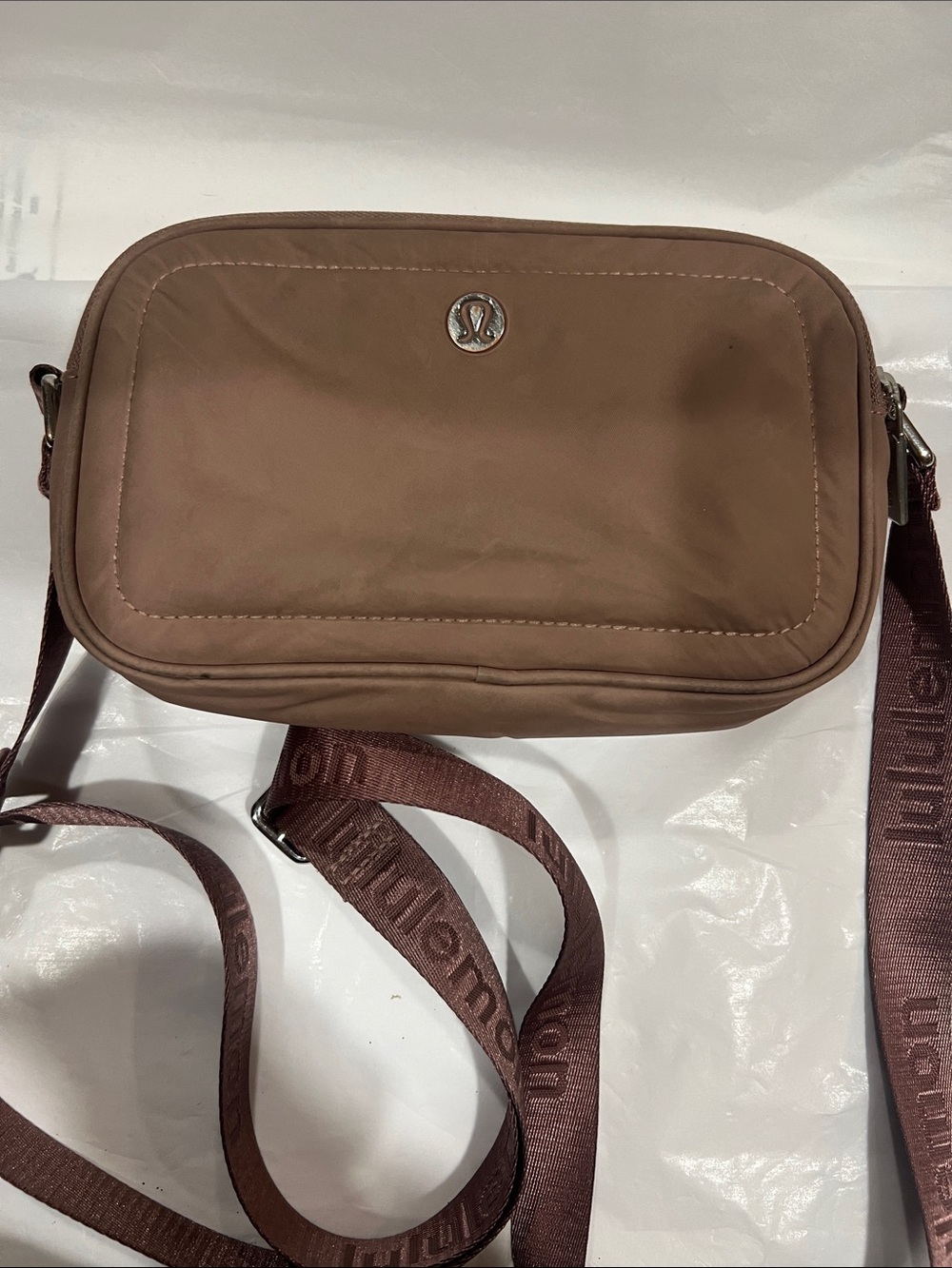 lululemon athletica Taupe Brown Crossbody Messenger, Bag, double compartments
